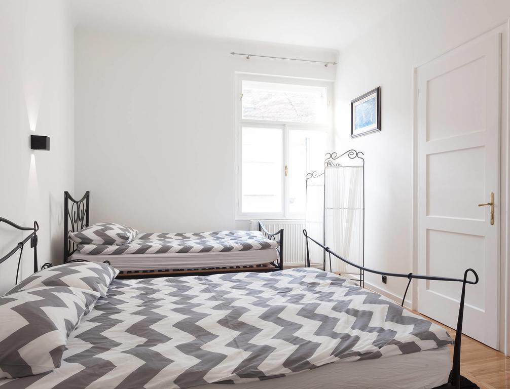 Star Apartment Zagreb Extérieur photo